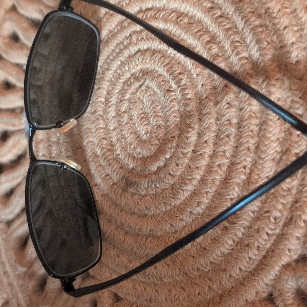 Designer Woolrich RX Glass Frame - Picture 3 of 4